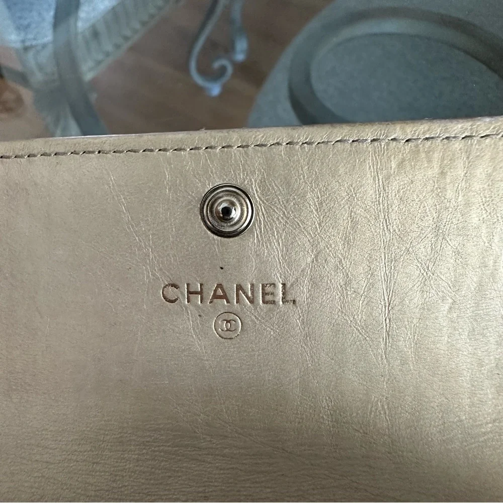 Chanel Palette Metallic Aged Flap Card Case Authentic 2011 Gold - Picture 12 of 15